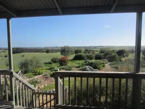 Flour Cask Bay Retreat - Image 5