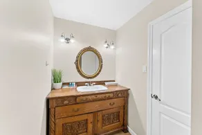 The Woodlands TX Retreat Sleeps 16 Pool • Jacuzzi • Lake - Image 3
