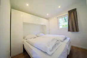 Tidy furnished chalet with a dishwasher, in the Achterhoek - Image 3
