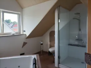 Neu Renovierte Ferienwohnung - Image 5