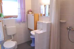 Holiday apartment with terrace, Wi-Fi and air conditioning - Image 5