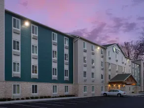 WoodSpring Suites Woodbridge Menlo Park Area - Image 5