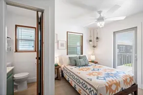 Courte promenade à la plage - Boho Chic Vibe - Nouveauté VRBO - Magnifique Remodel - Image 5