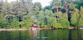 Cabaña exclusiva frente al lago Big Rideau con muelle privado y sauna - Image 2