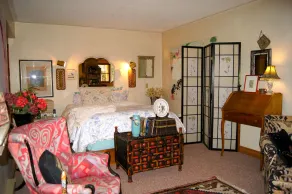 Architectural open concept Country Home On sandy Lake - Image 3