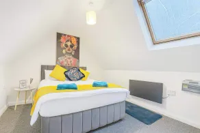 2 Bedroom Appartment - Image 4