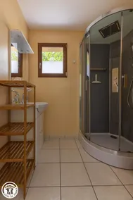 Gîte con griglia, terrazza e giardino - Image 2
