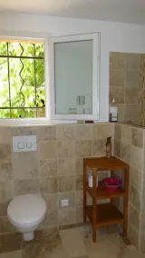 Charming contemporary gîte: wooded property, private pool, Luberon view - Image 3