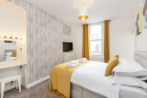 Portland Apartment - sleeps 3 guests  in 2 bedrooms - Image 5