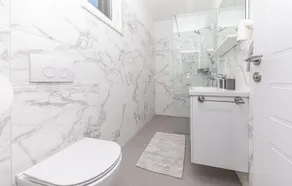 Awesome Home In Vinisce - Image 5