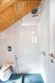 Villa Makisland With Sea View - Image 3