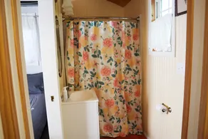 Tiny House on the Farm: Watch Farm Animals, Near Buffalo River - Image 3