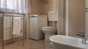 Sunshine in Vione With 2 Bedrooms and 1 Bathrooms - Image 4