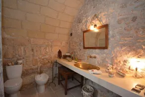 Luxusvilla mit Pool in der Nähe des Meeres - Image 3