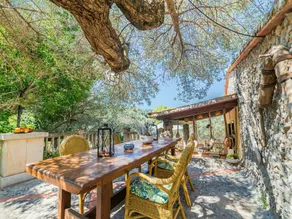 Wonderful private villa for 6 guests with WIFI, A/C, TV and patio - Image 4
