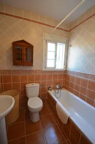 La Peruela. Una spaziosa villa rurale a 4 letti con piscina privata e vista mozzafiato - Image 2