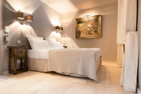 Provencal villa in unique natural and calm setting with beautiful views - Image 5