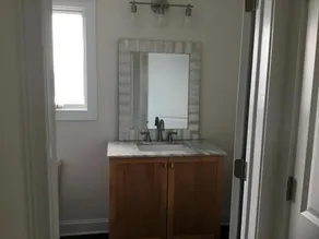 4th from the OCEAN! SLEEPS 10! - Image 3