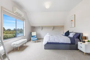 Morningside farm house with Mountian views... - Image 4
