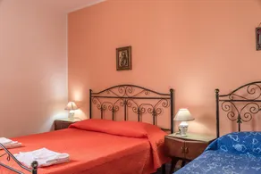 Appartement 'Casa Leonardo' avec terrasse partagée, jardin privé et climatisation - Image 4