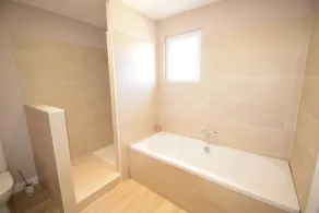 Beautiful Secluded All Ensuite Property with Private Heated Pool – Sleeps 15 - Image 3