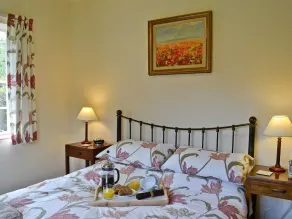 3 bedroom accommodation in Ruckhall, Eaton Bishop, near Hereford - Image 2