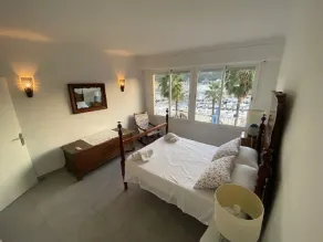 Spacious apartment with large terrace and summer kitchen - Image 3