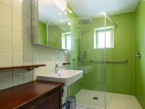 Chalet Stitzgassl im Zentrum von Hopfgarten mit Sauna - Image 3