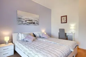 Holiday apartment with terrace and garden - Image 4
