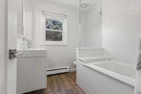 3 Bedroom NoFo Home - Image 4