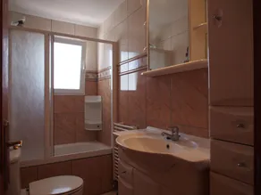 5 minuti a piedi spiaggia di sabbia Grande piscina TV WiFi Airco 5 camere 2 Kitch Vicino al negozio / bar - Image 4