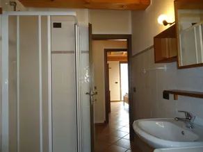 Casa Carla, hasta 4 personas, zona tranquila, jardín, balcón con vistas panorámicas - Image 4