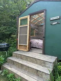 Camping at the Ice-Shack - Image 4