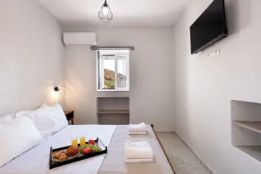 House Verg - Image 4