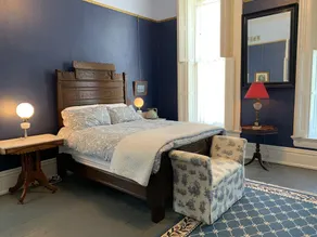 Historic Mansion, Minutes from Downtown - Image 5