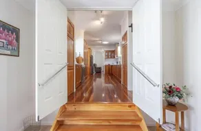 White Haven – Luxury Elegant Estate on 5 acres - Image 2