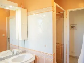 Schöne Villa mit privatem Pool und Poolhaus - Image 5