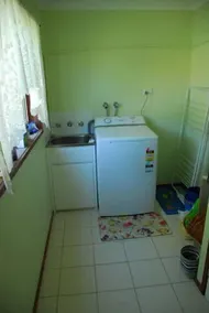 Large Family Beach House with modern facilities - Image 2