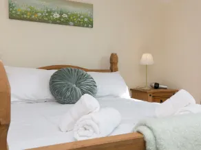 Cozy 3 Bedroom Cottage with stunning Sea View - Pass the Keys - Image 5