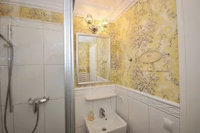 2 bedroom luxury apartment on the Kurpark near the beach with 2 balconies, 3 x TV, WiFi - Image 4