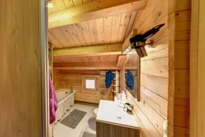 Gîte-Chalet *** Puy Mary 'Salzpool' in der Nähe von Saint Flour für bis zu 13 Personen - Image 2