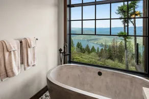 Nouveau domaine skis aux pieds avec bain à remous privé, salle de jeux et la meilleure vue! - Image 5