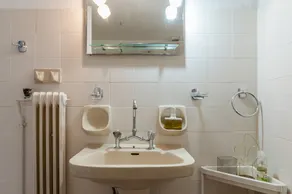 Appartamento \"Stenies' Nook Family Home\" con vista mare, giardino in comune e Wi-Fi - Image 2