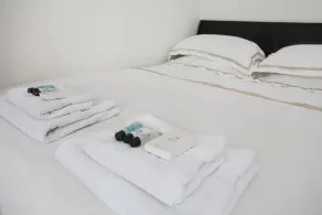 Basic Apartment for Two Amazing Location - Image 5