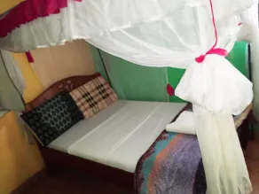 Riverside Tourism Guest House - Image 5
