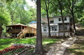 Gator Lodge on Caddo Lake - Image 5