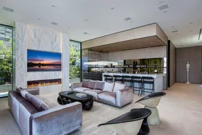 Beverly Hills Dream View Estate - Image 4
