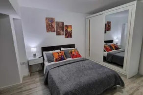 Luxurious Apartment With 3 Rooms and 2 Bathrooms Claudia - Image 5