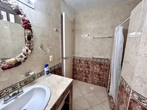 Yatch Apartments - Image 2