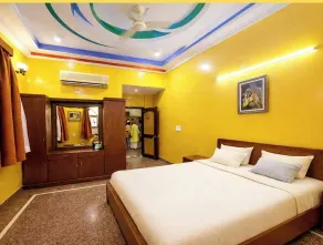 Gopal Residency near Keli Kunj & ISCKON - Image 2